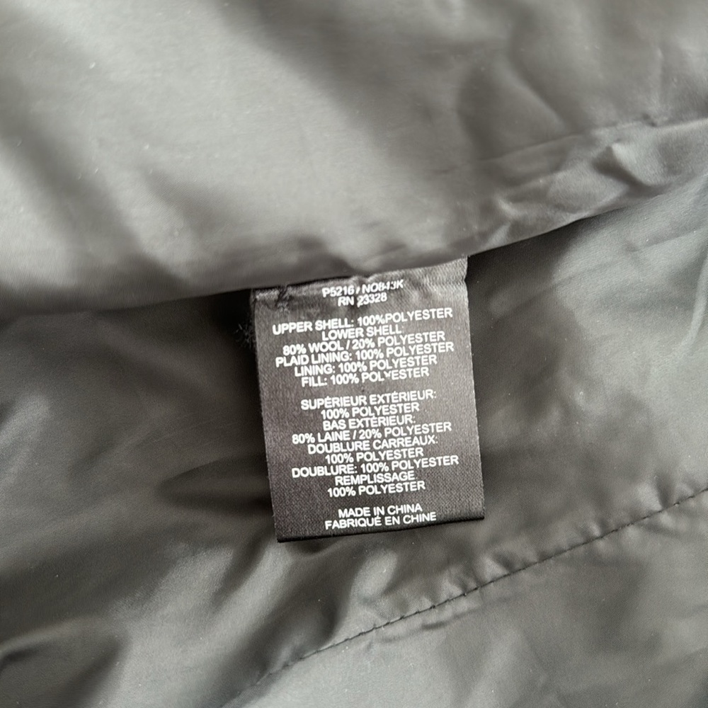 Beautiful Pendleton Coat With Water Resistant Sec… - image 4